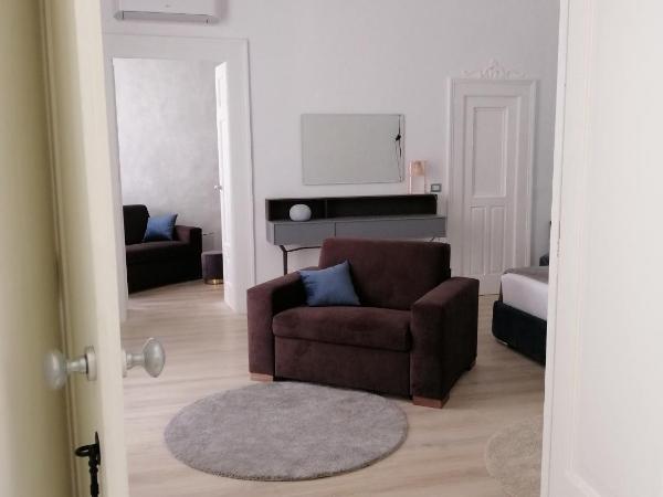 BARI 102 : photo 5 de la chambre suite
