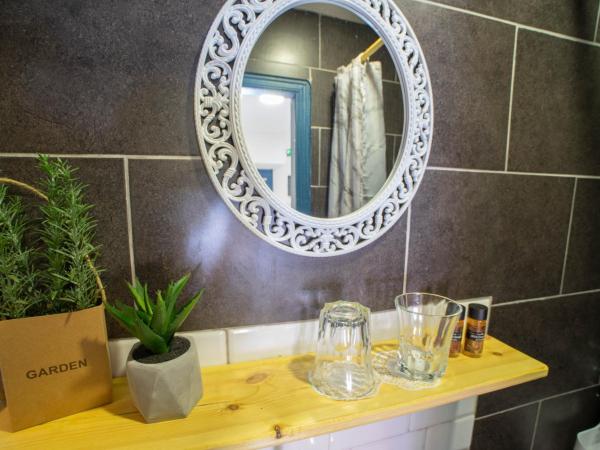 Mascot Garden Rooms : photo 2 de la chambre chambre triple confort