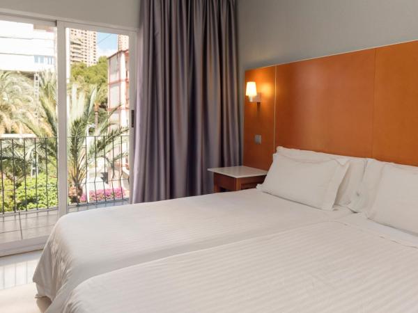Hotel El Palmeral : photo 7 de la chambre chambre double ou lits jumeaux