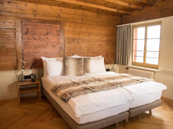 Hotel Restaurant Falkenburg : photo 5 de la chambre chambre double – vue sur lac
