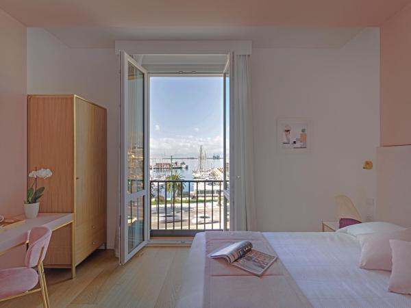Hotel Aristeo : photo 1 de la chambre chambre double - vue sur mer