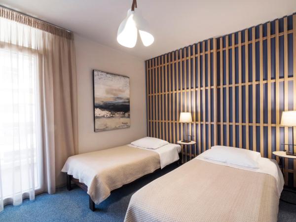 Marina Alimos Hotel Apartments : photo 3 de la chambre appartement familial premium - vue sur mer