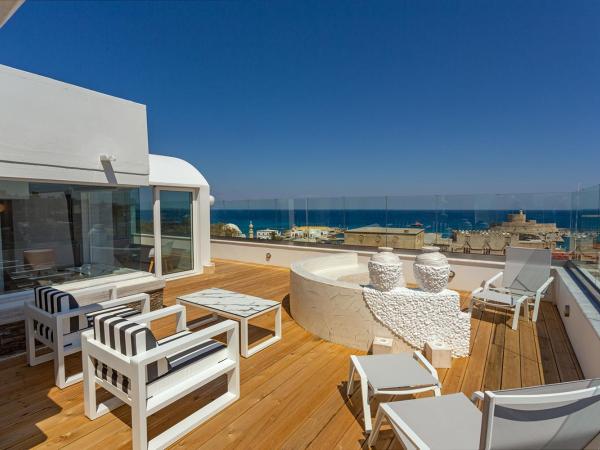 Rhodos Horizon City-Adults Only : photo 3 de la chambre suite deluxe - vue sur mer