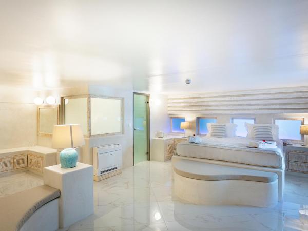 Rhodos Horizon City-Adults Only : photo 2 de la chambre suite supérieure