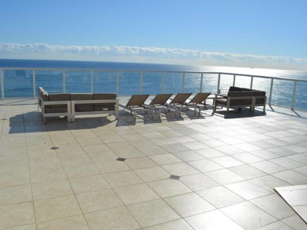 Ocean Manor Beach Resort : photo 4 de la chambre suite