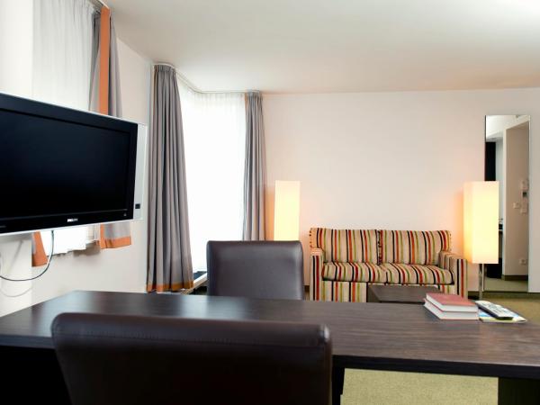 Radisson Blu Park Hotel & Conference Centre : photo 3 de la chambre superior studio (villenpark)
