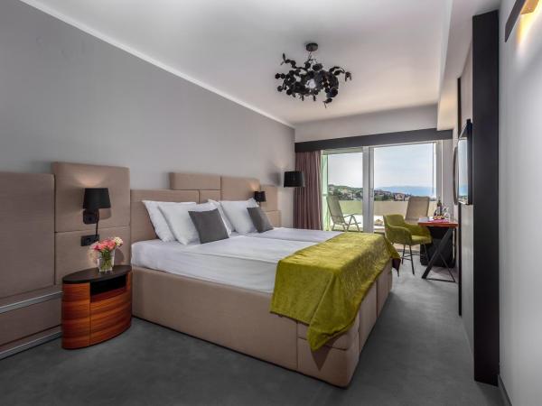 Hotel Omorika : photo 2 de la chambre chambre lits jumeaux avec lit d’appoint - 301