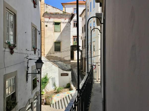 Change The World Hostels - Coimbra - Almedina : photo 6 de la chambre lit dans dortoir mixte de 6 lits