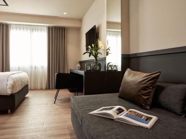 Urban Frame Plaka : photo 4 de la chambre chambre triple - vue sur ville