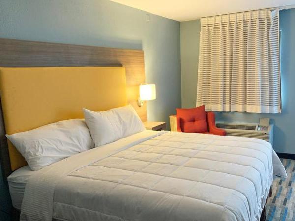 All Seasons Inn & Suites : photo 10 de la chambre king room (remodeled) - non-smoking