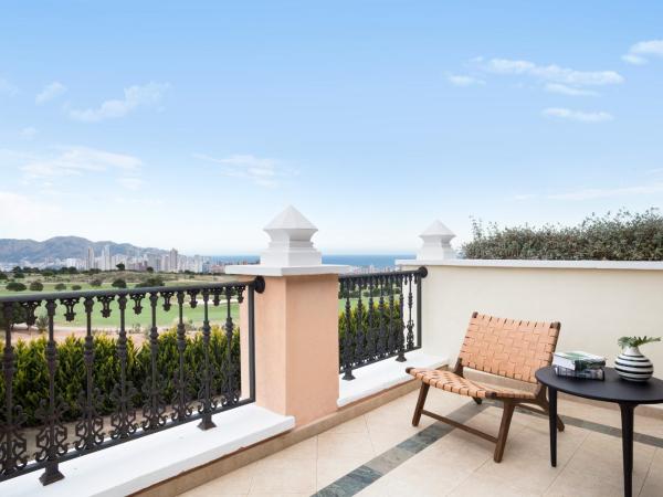 Melia Villaitana : photo 1 de la chambre suite junior the level (2 adultes + 2 enfants)