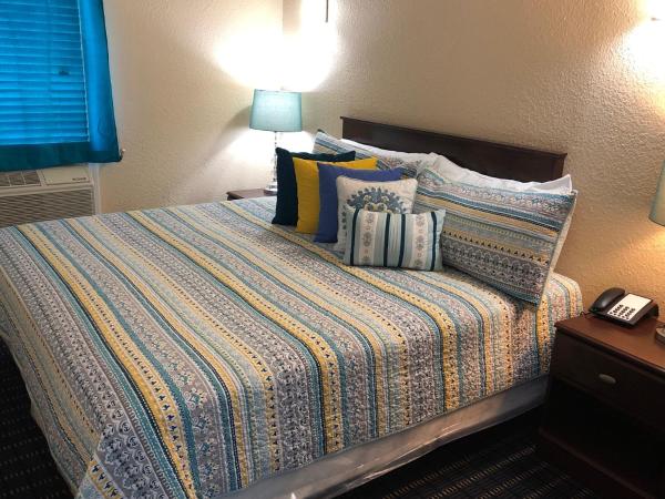 Athens Hotel & Suites : photo 4 de la chambre suite lit king-size