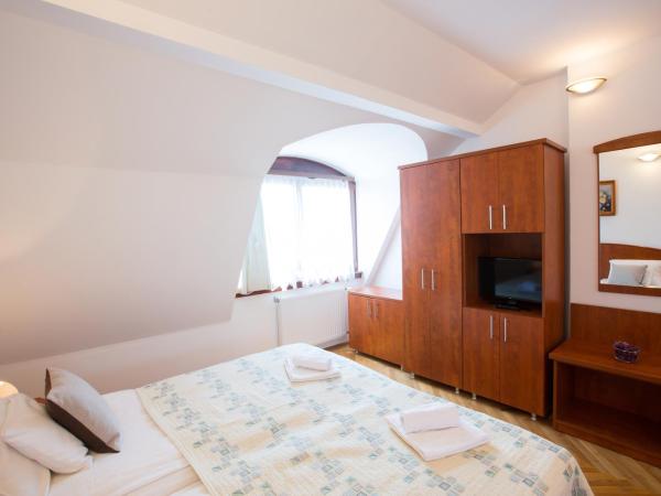 HELIOS Hotel Apartments : photo 1 de la chambre studio