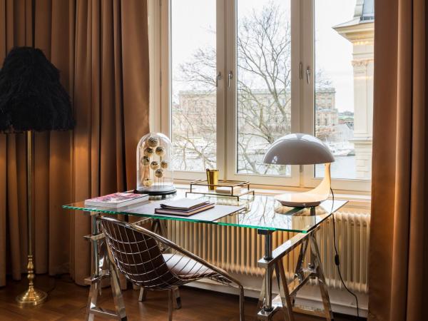 Lydmar Hotel : photo 1 de la chambre grande chambre lit king-size