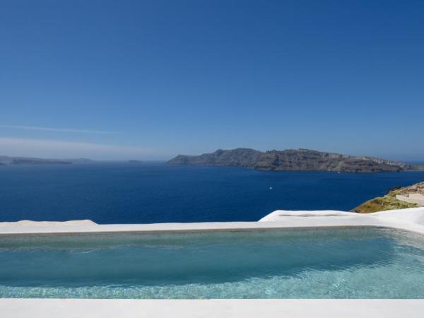 Echoes Luxury Suites : photo 5 de la chambre suite exécutive avec petite piscine extérieure chauffée privée - vue sur caldeira