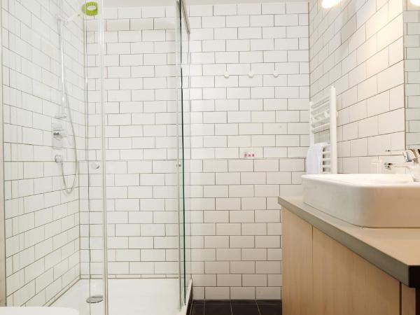 Generator Berlin Mitte : photo 9 de la chambre suite junior - vue sur ville