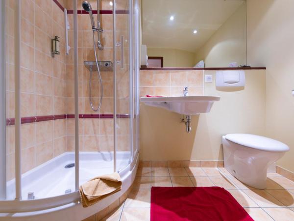 Urban Style hotel de l'Europe : photo 3 de la chambre chambre quadruple