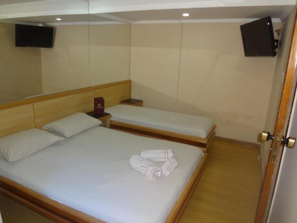 Hotel Gomes Freire (Adult Only) : photo 1 de la chambre chambre triple standard