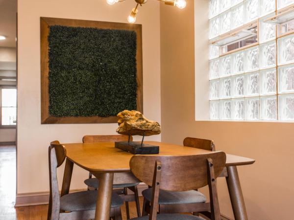 Villa Dubois Guest House : photo 7 de la chambre chambre lit queen-size deluxe