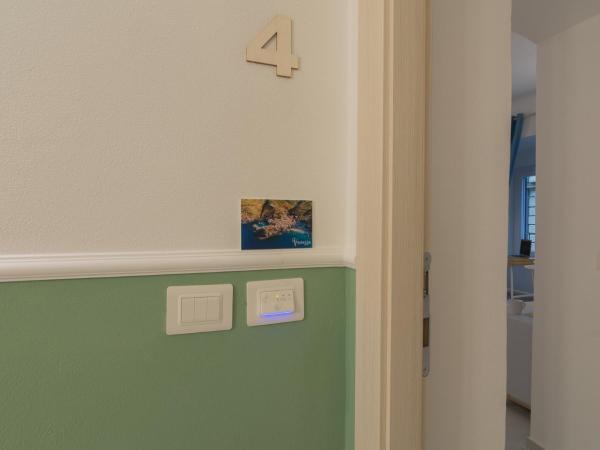 Ca' da Sirio : photo 9 de la chambre chambre familiale avec salle de bains privative