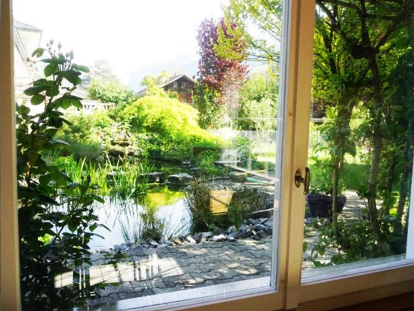 Adventure Guesthouse Interlaken : photo 1 de la chambre chambre double avec balcon - vue sur montagnes