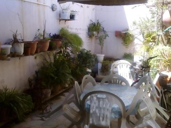 Stelios Rooms to Rent : photo 4 de la chambre chambre double avec salle de bains privative