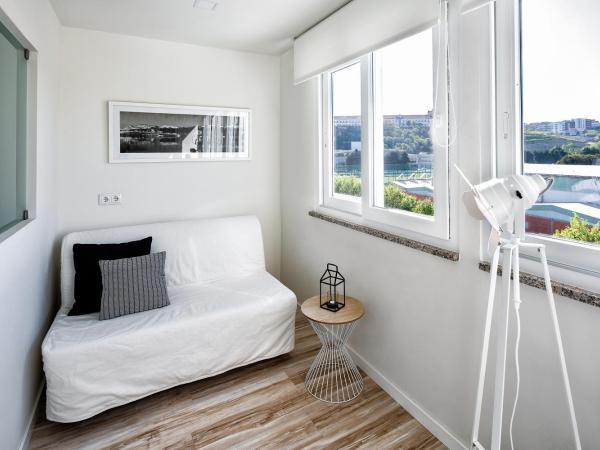 JR Studios & Suites I Rius I : photo 2 de la chambre suite familiale