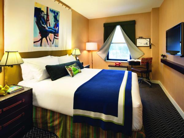 Hotel Lincoln : photo 5 de la chambre chambre lit queen-size - vue sur parc