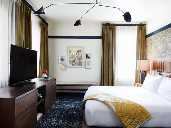 Hotel Revival Baltimore : photo 4 de la chambre chambre lit king-size