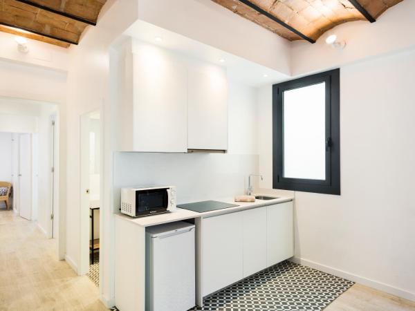 BcnStop Parc Güell : photo 2 de la chambre appartement (7-8 adultes)