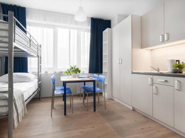 Apart Hostel : photo 4 de la chambre chambre quadruple avec salle de bains privative