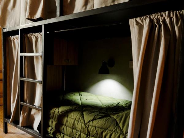 Che Juan Hostel BA : photo 4 de la chambre lit dans dortoir mixte de 12 lits