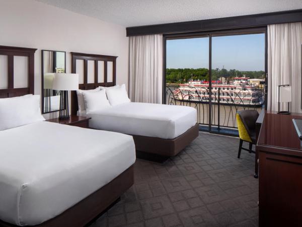 Hyatt Regency Savannah : photo 1 de la chambre chambre double avec 2 lits doubles et balcon