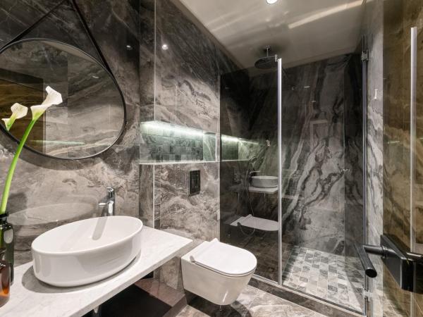 Royal Suites-Sky : photo 8 de la chambre chambre double - vue sur mer