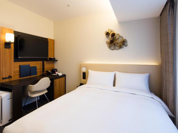 Premier Hotel CABIN PRESIDENT Osaka : photo 3 de la chambre chambre lit queen-size - non-fumeurs