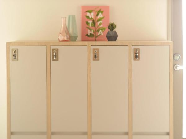 CAFETEL Kyoto Sanjo for Ladies : photo 4 de la chambre lit superposé dans dortoir pour femmes 