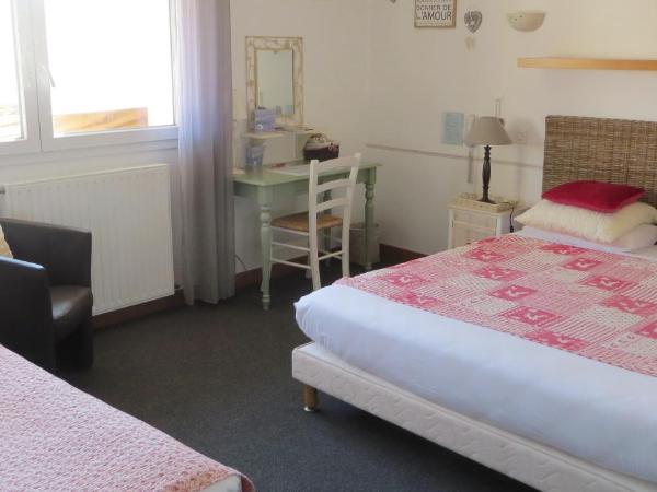 Hôtel Les Embruns Sables d'Olonne : photo 5 de la chambre chambre familiale standard