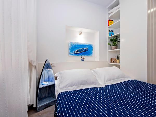 Santa Lucia Guest House : photo 4 de la chambre chambre double supérieure