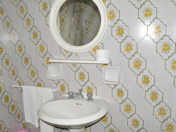 Hotel Polito : photo 7 de la chambre chambre lit queen-size