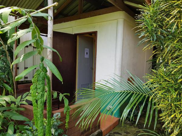 Rock Inn Bailan : photo 3 de la chambre bungalow avec terrasse