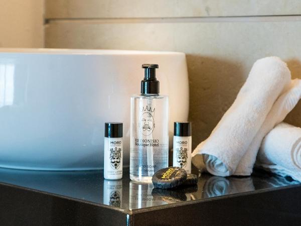 Re Dionisio Luxury Suites : photo 7 de la chambre suite junior