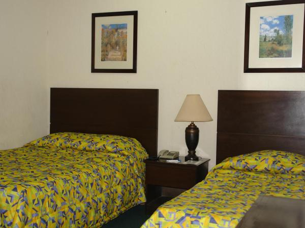 Fiesta Versalles : photo 2 de la chambre chambre double