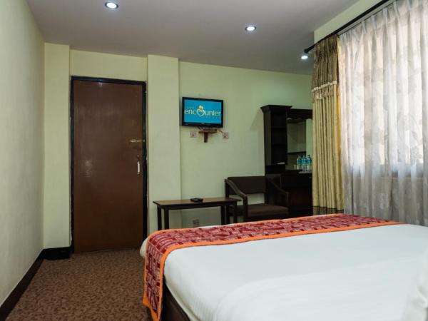 Hotel Encounter Nepal & Spa : photo 5 de la chambre standard double room - 15% off on food and beverage, 15% off spa, 24 hour check in and free welcome drink