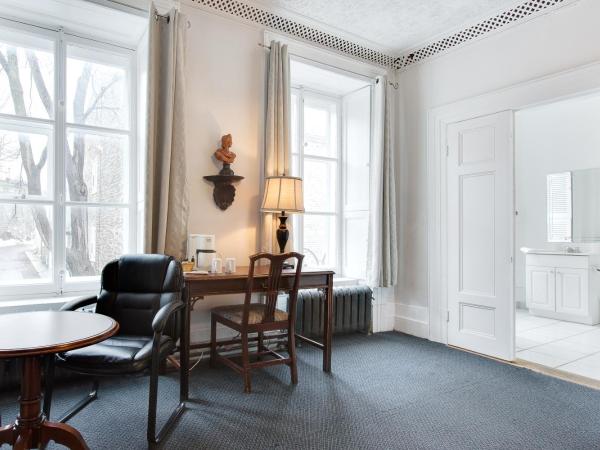 Hotel Le Cavalier Du Moulin : photo 1 de la chambre chambre supérieure lit queen-size