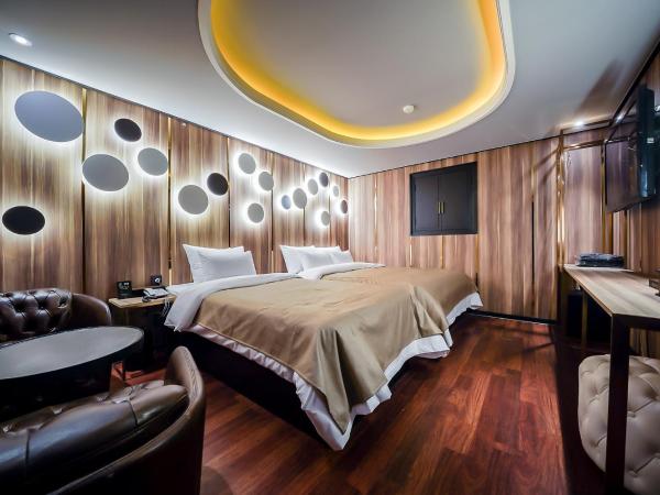 THE GRAY HOTEL : photo 1 de la chambre chambre deluxe double ou lits jumeaux