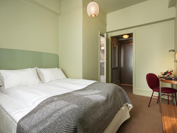 Grand Hotel Terminus : photo 1 de la chambre chambre standard lit queen-size