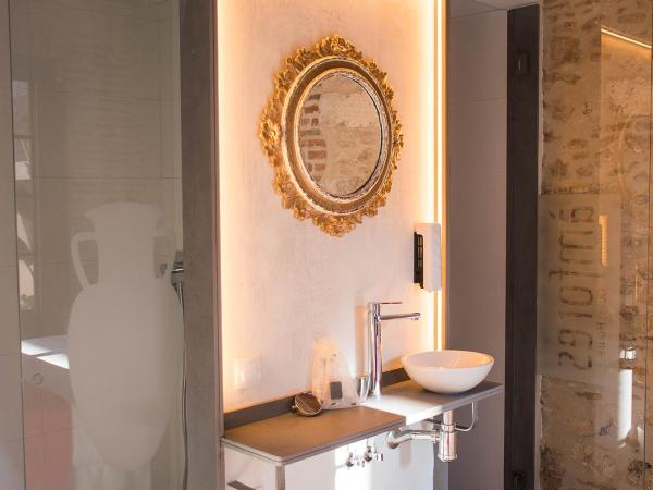 Àmfores Boutique Guest House : photo 1 de la chambre chambre double deluxe