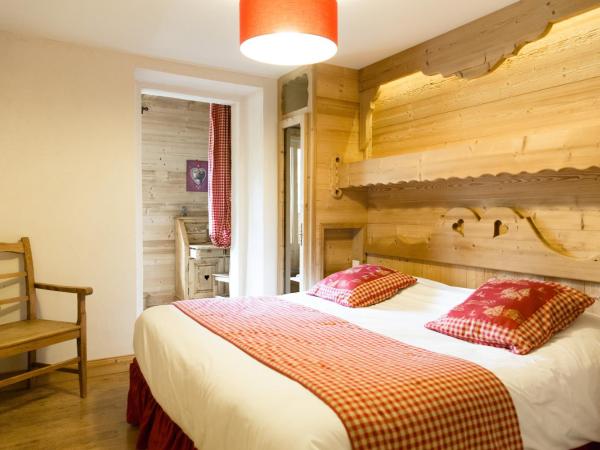 Hôtel Le Sporting : photo 5 de la chambre chambre triple