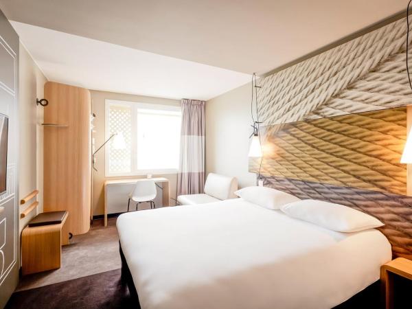 Ibis Sion : photo 10 de la chambre chambre double standard