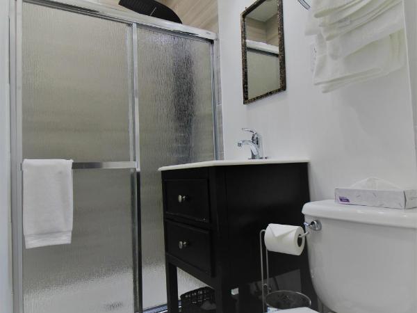 Manoir Sur le Cap : photo 2 de la chambre chambre lit king-size